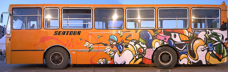 etnik - bus - graffiti